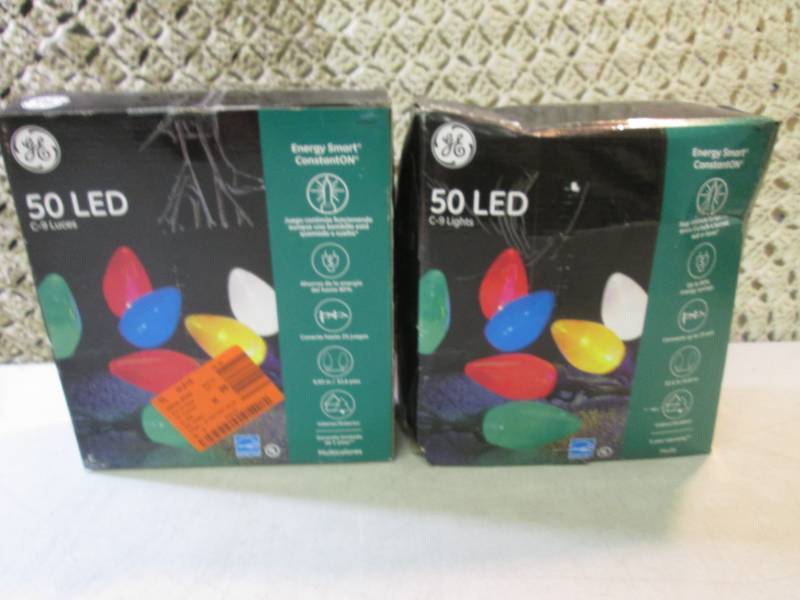 lot 198 image: 2 Boxes of 50 LED String Lights Ope...