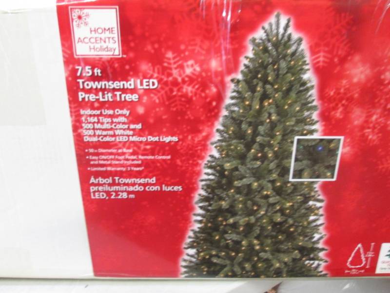 lot 223 image: 7.5 ft Townsend LED Pre-Lit Christm...