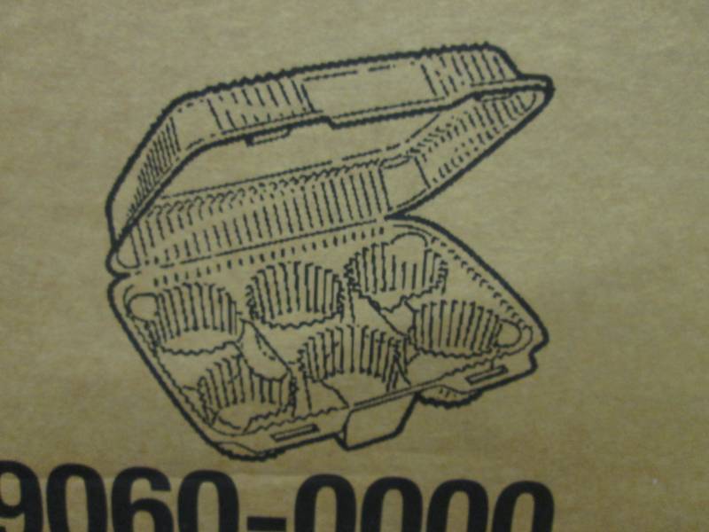 lot 244 image: Case of 220 6 Copartment Cupcake Co...