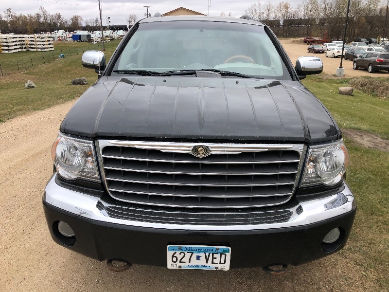 lot 5 image: 2008 Chrysler Aspen Limited 4WD -No Reserve-