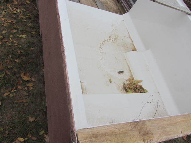 lot 34 image: Shower Surround