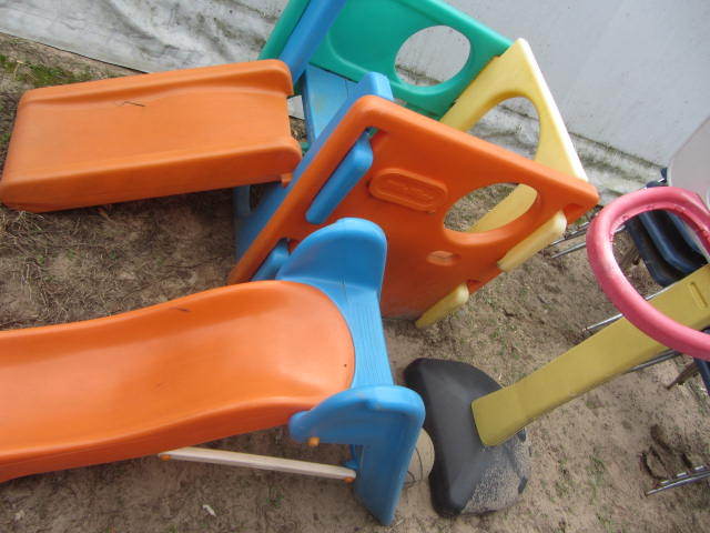 lot 64 image: Play Set