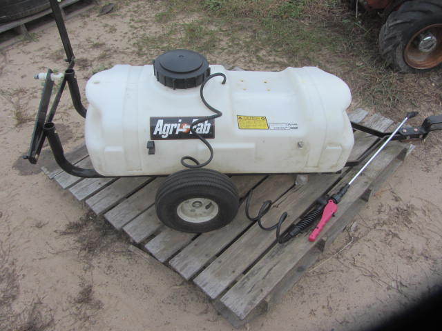 lot 60 image: Sprayer