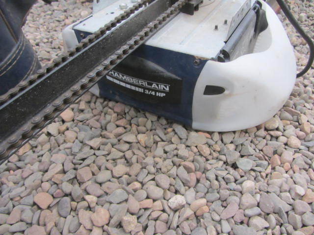 lot 113 image: Garage Door Opener