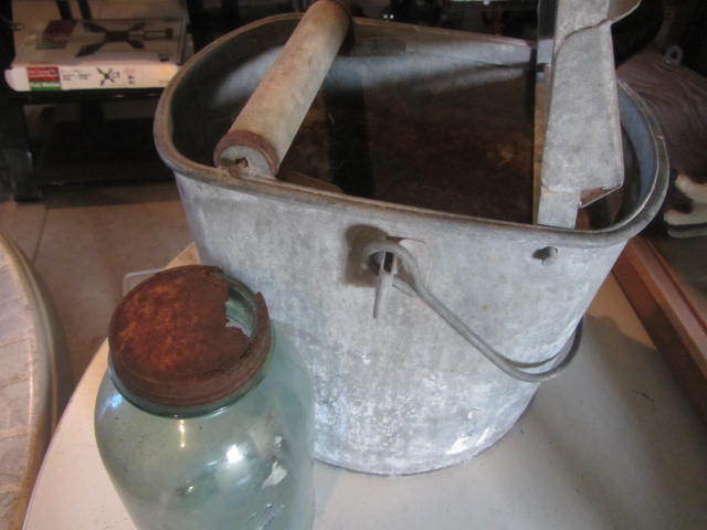 lot 217 image: Vintage Mop Bucket, Blue Jar