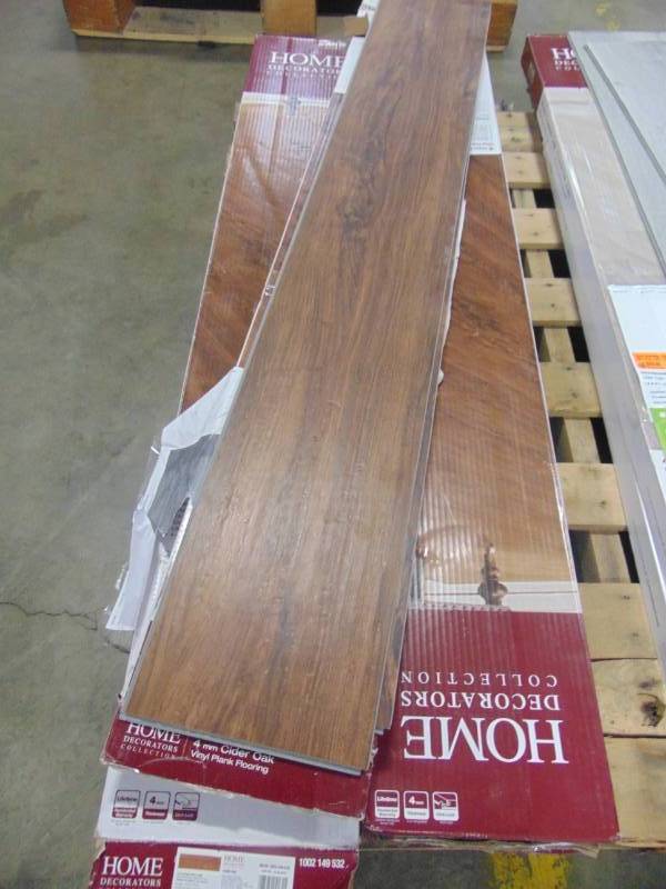 lot 136 image: Home Decorators Collection Cider Oak 7.5 in. x 47.6 in. Luxury Vinyl Plank Flooring (24.74 sq. ft.  case) 417115