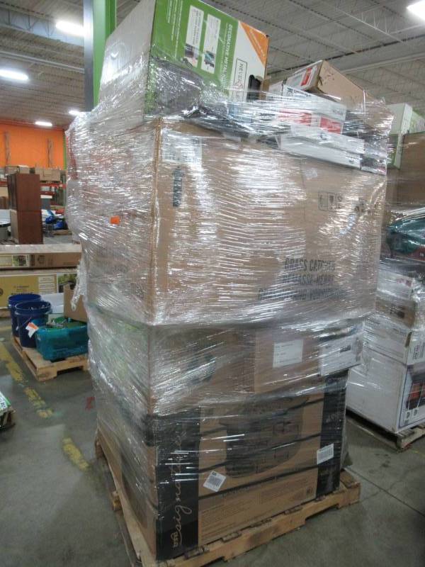 lot 276 image: WHOLESALE MIXED PALLET OF RETURNS - GRASS CATCHER, FIREPIT AND SMALL HOUSEWARES