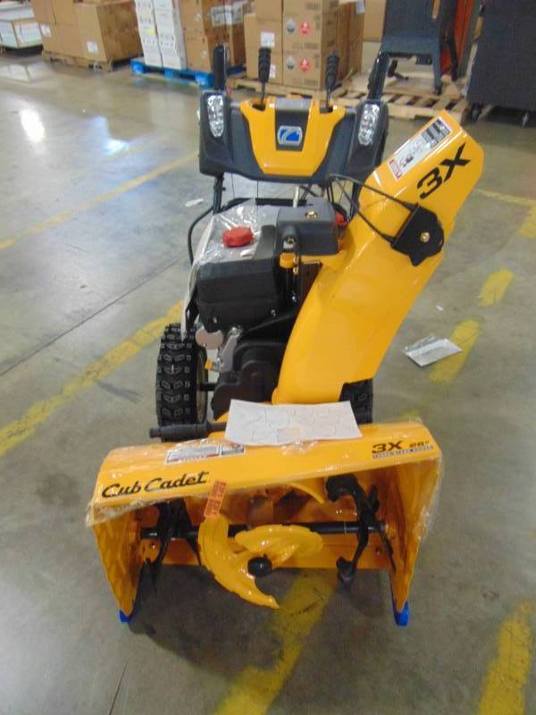 lot 517 image: Cub Cadet 3X 26 in. 357cc 3-Stage Electric Start Gas Snow Blower with Steel Chute, Power Steering and Heated Grips