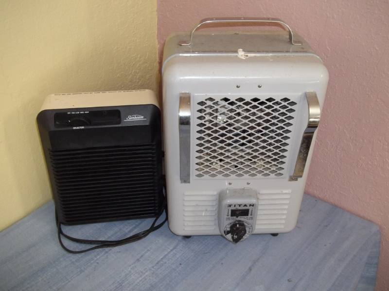 lot 59 image: Space Heaters
