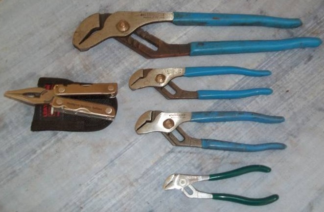 lot 71 image: Channel Locks and Leatherman