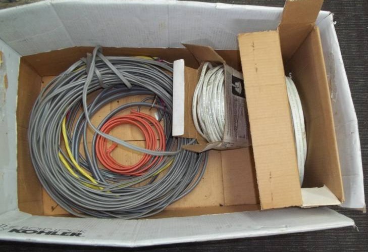 lot 98 image: Wire