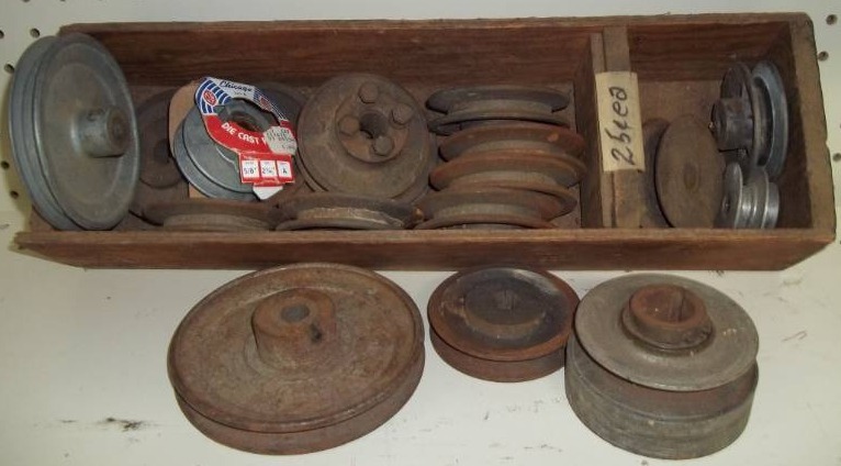 lot 109 image: Pulley Wheels