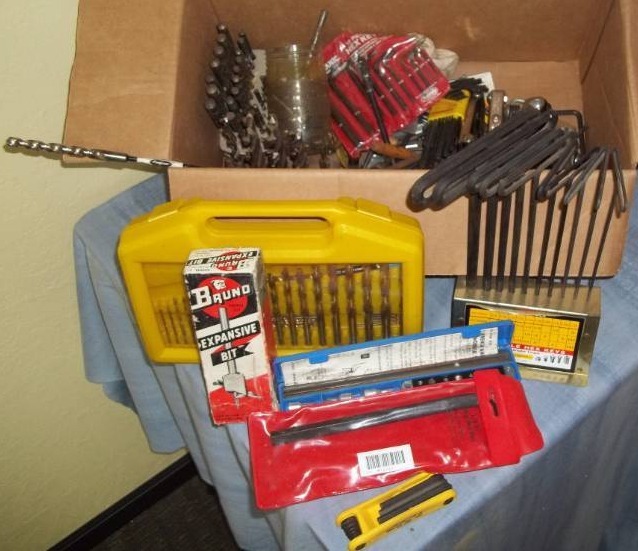 lot 110 image: Drill Bits and Hex Keys