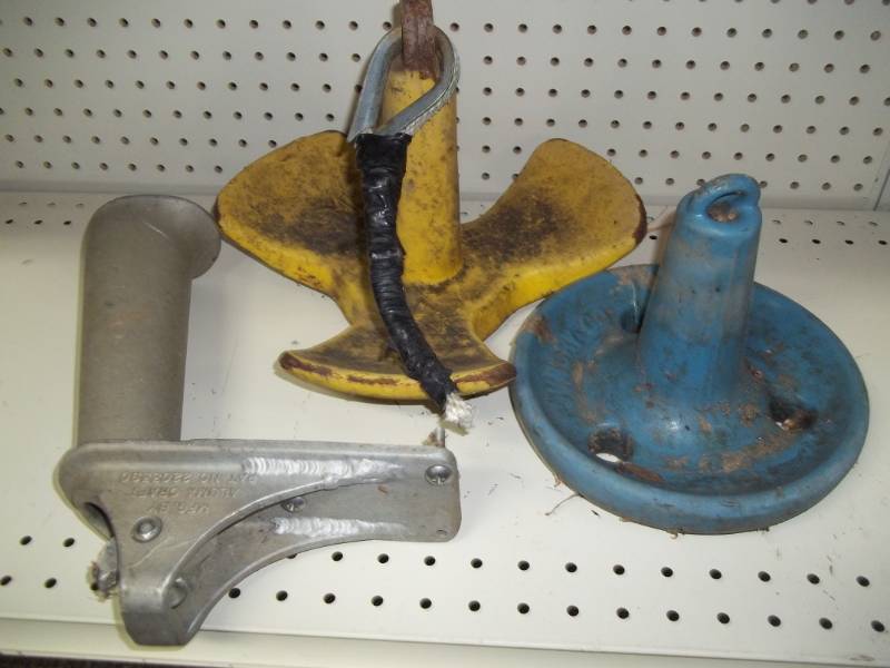 lot 126 image: Anchors