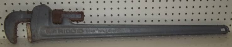lot 141 image: 36 Pipe Wrench