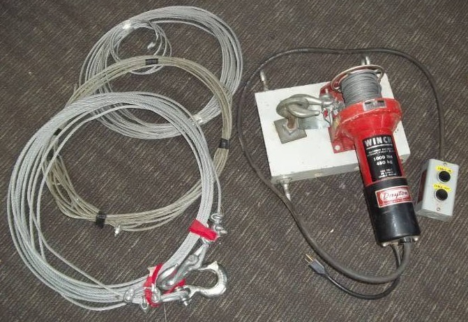 lot 6 image: Winch
