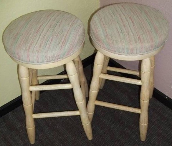 lot 174 image: Stools