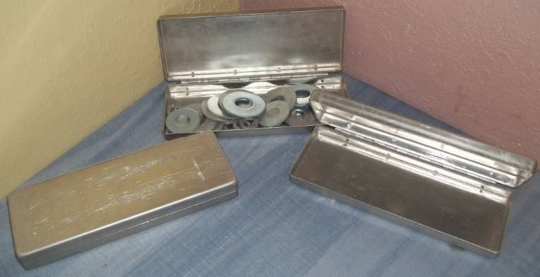 lot 181 image: Aluminum Cases