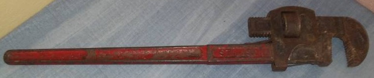 lot 195 image: Large Pipe Wrench