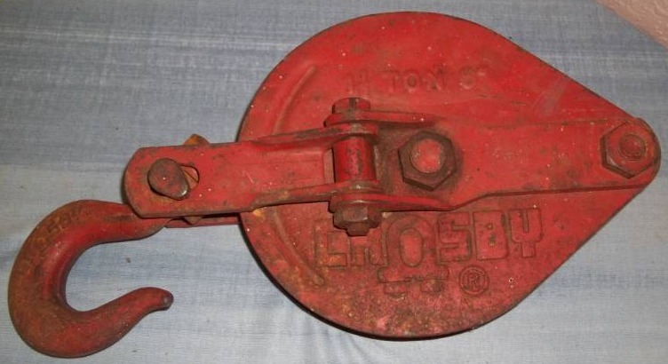 lot 202 image: Pulley