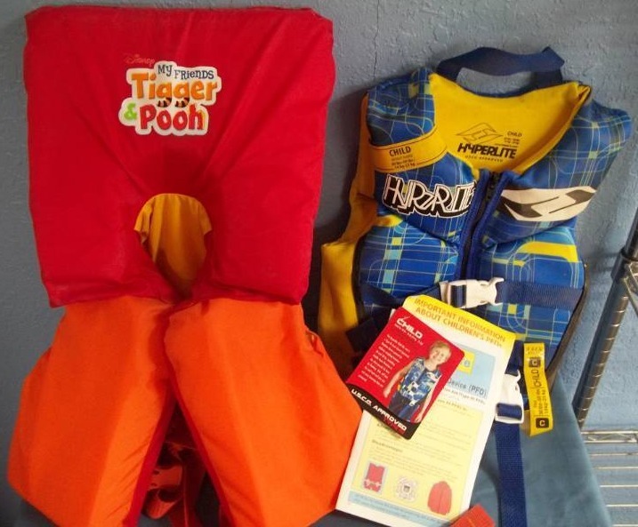 lot 235 image: Childs Life Jackets
