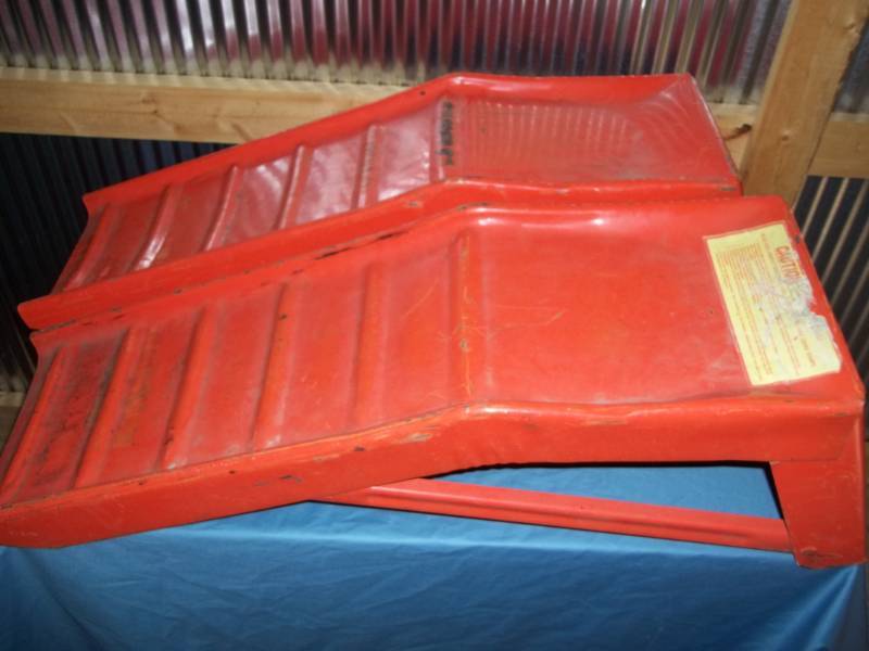 lot 282 image: Ramps