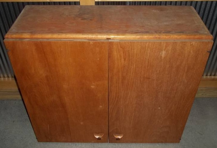 lot 295 image: Wooden Cabinet