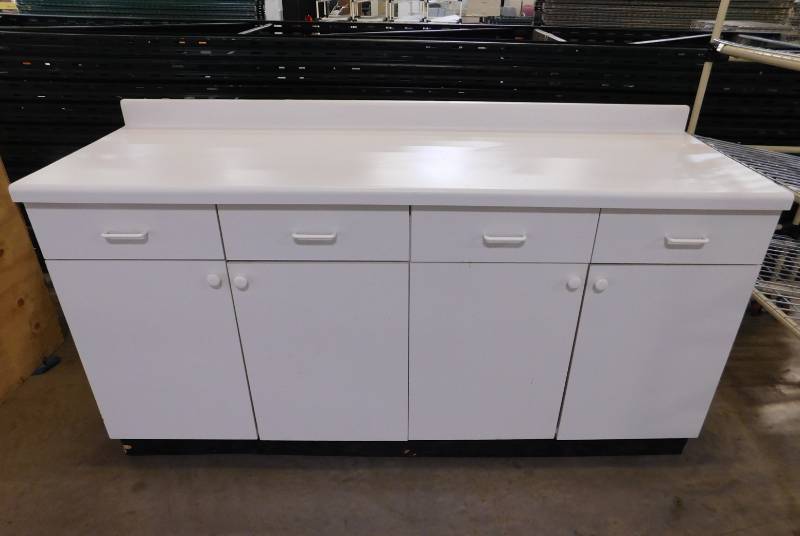 lot 9 image: White Cabinet with Countertop - 72(w) x 36(h) x 24(d)
