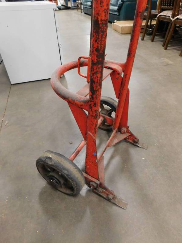 lot 68 image: Red Barrel Dolly