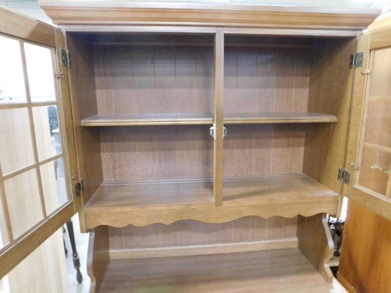 lot 74 image: Kitchen Hutch - 42(w) x 73.25(h) x 18(d)