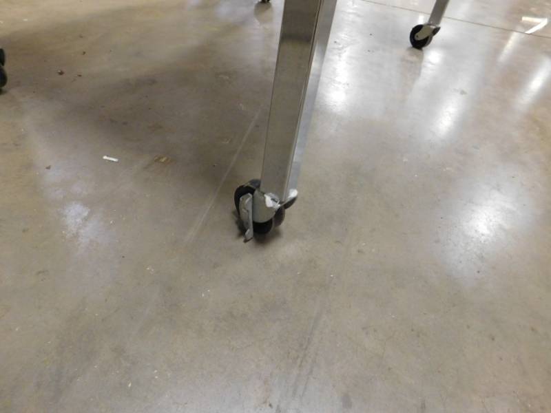 lot 75 image: Small Rolling Desk - 30(w) x 26(h) x 18(d)