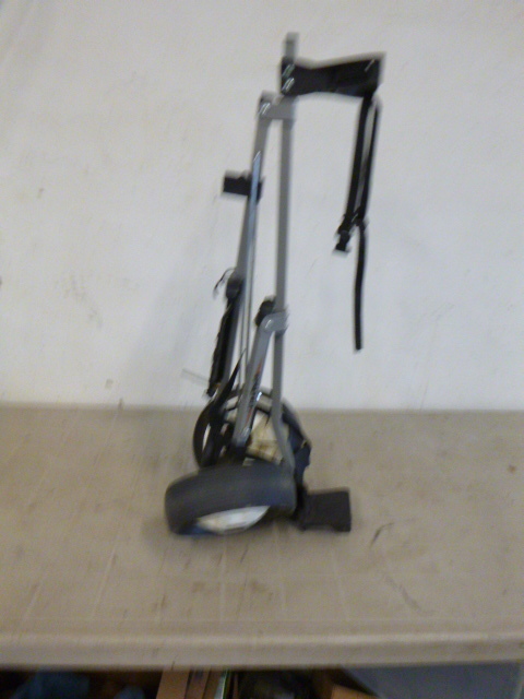 lot 42 image: Lite Tech Golf Caddy