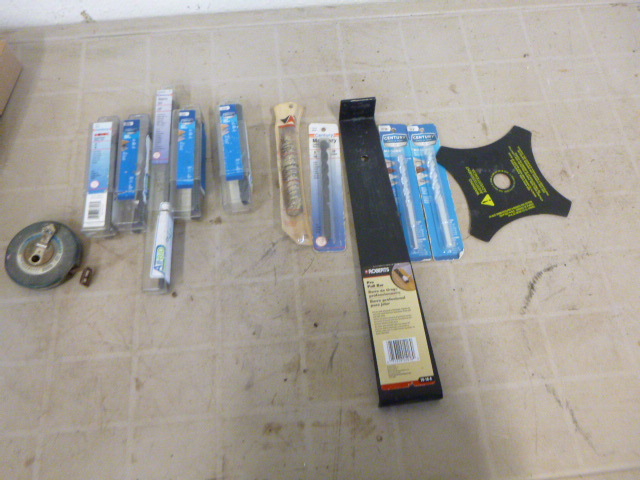 lot 117 image: Variety of Masonry Drill Bits