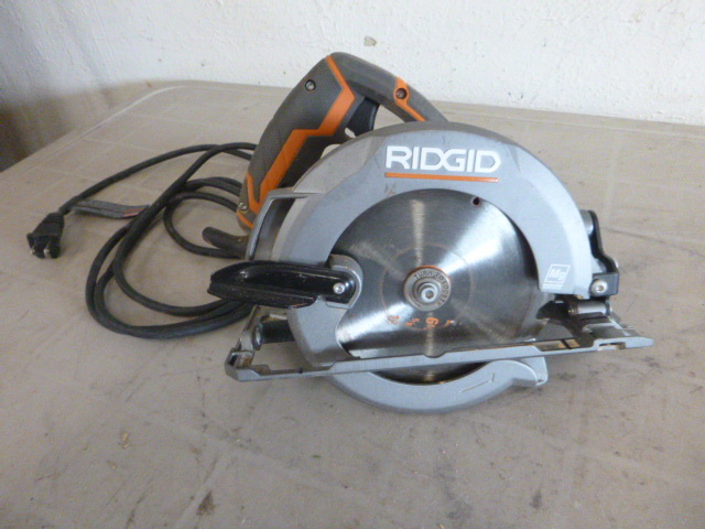 lot 66 image: Ridgid 6 12 Magnesium Compact Framing Circular Saw