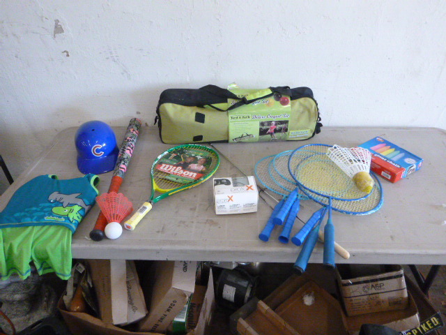 lot 83 image: Outdoor Games