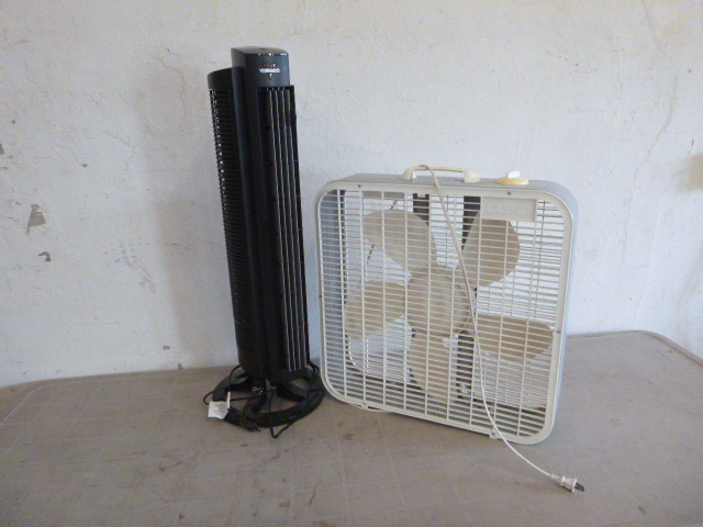 lot 96 image: 2 Fans