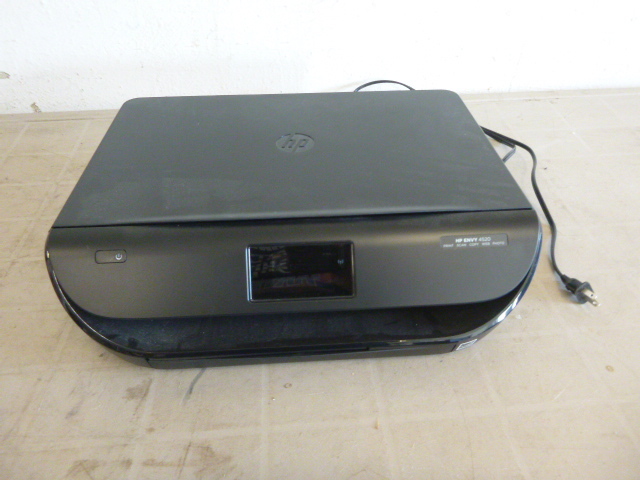 lot 97 image: HP Envy 4520 PrinterScanner