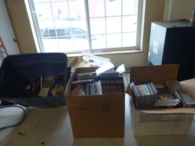 lot 123 image: Huge Lot of CDs