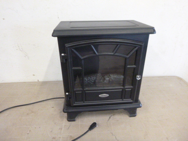 lot 125 image: Chimney Free Electric Heater