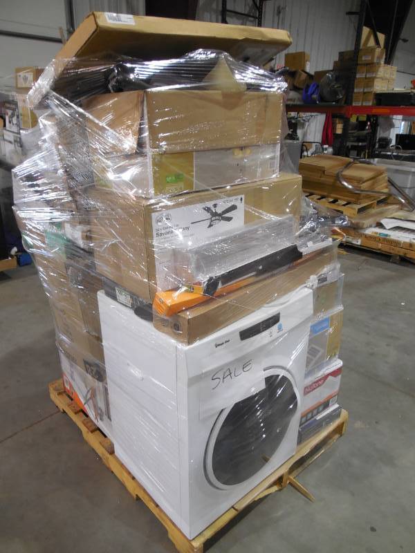lot 14 image: WHOLESALE PALLET LOT OF GENERAL MERCHANDISE, TOOLS, FAUCETS, LIGHTS,
