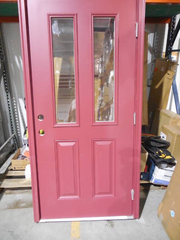 lot 84 image: 38 X 80 FIBERGLASS DOOR
