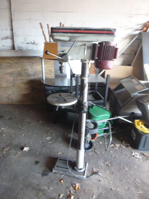 lot 10 image: Tool Shop 16 Speed Drill Press