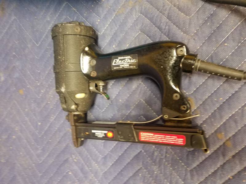 Electric TackerStaple Gun