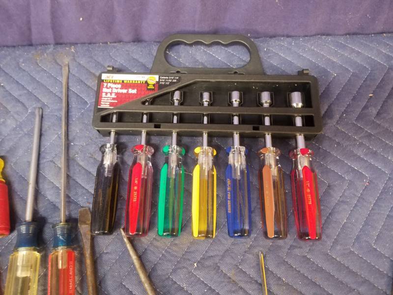 Screwdrivers &amp Nut Drivers