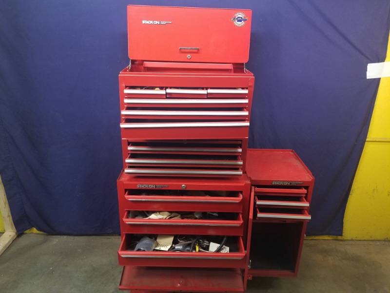 Stack-On Tool Box