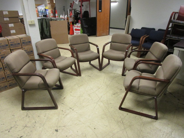 lot 411 image: GUEST ARMCHAIRS