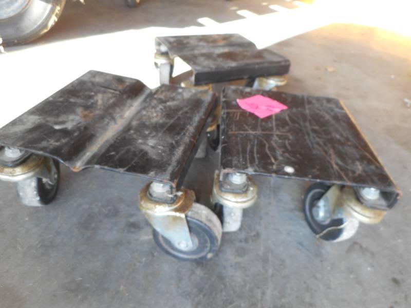 lot 6 image: Rollers for Snowmobile