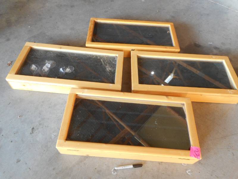 lot 22 image: Wooden Display Cases with Glass