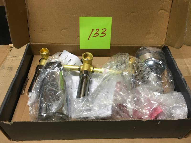 Aragon 3-Handle 1-Spray Tub and Shower Faucet in Chrome (Valve Included)- good condition
