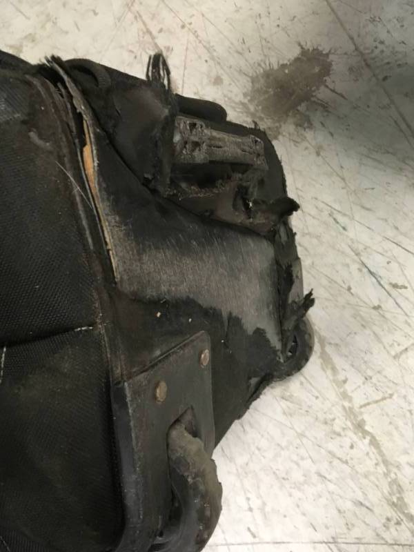 lot 16 image: HUSKY TOOL BAG USED SEE PICS DAMAGE